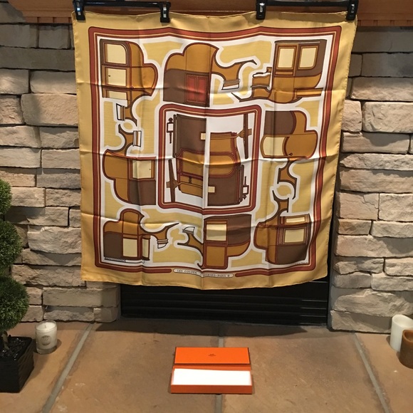 Hermes Accessories - Hermes silk Les Coupes  scarf